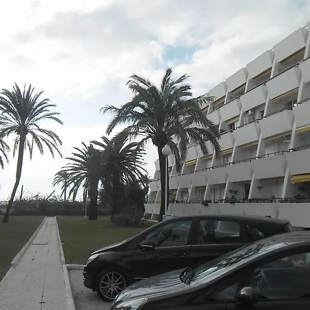 Estudio * Caleta De Velez